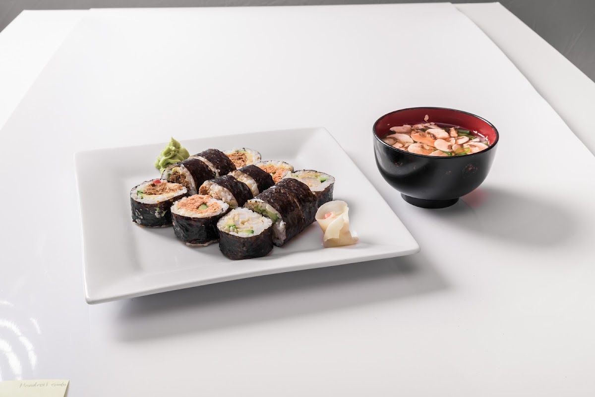 Sushi Wushi - Photo 2