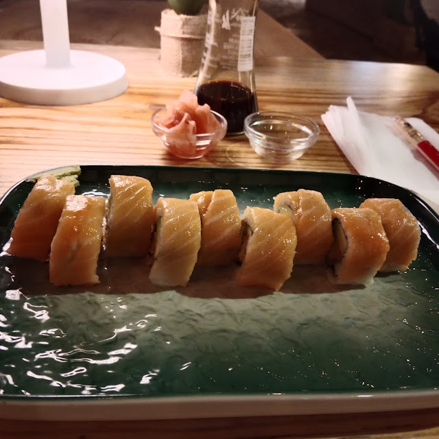 Salmon Roll