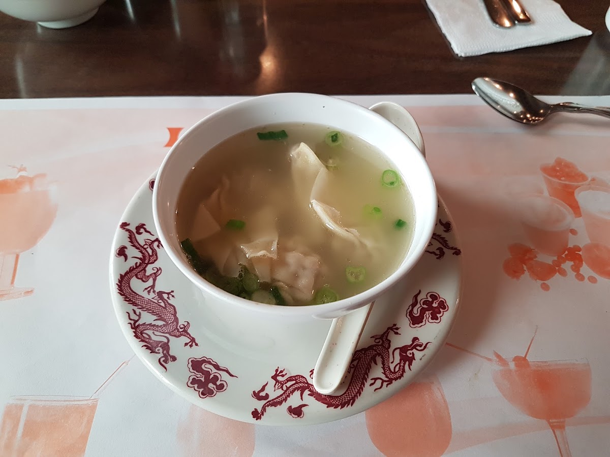 Lung Fong Restaurant - Photo 4