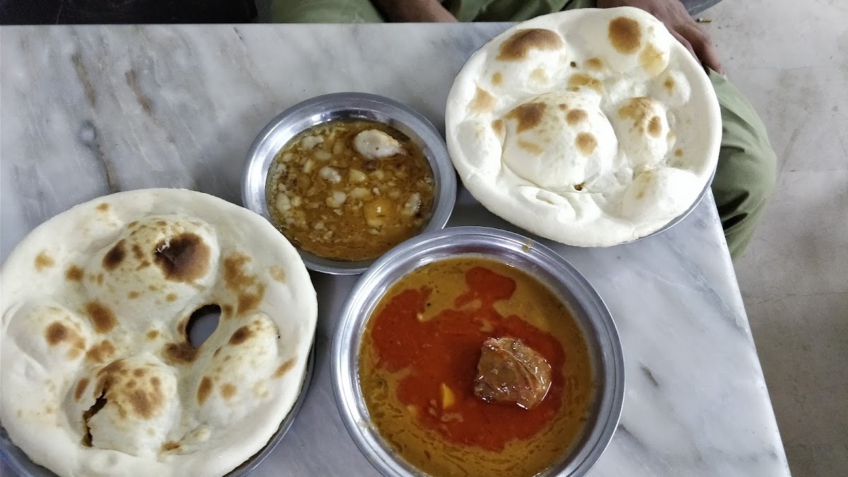 Madni Restaurant - Photo 8