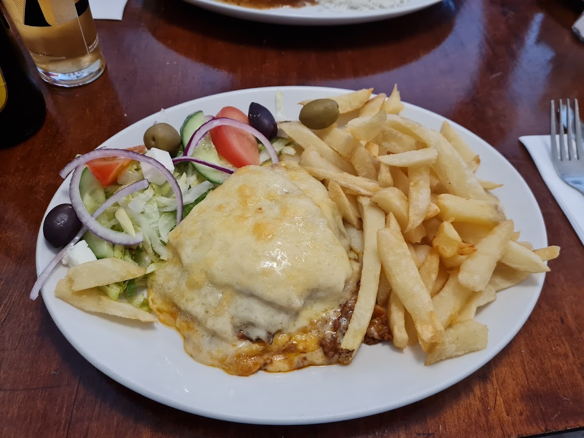 Alexandra Restaurant - Photo 7