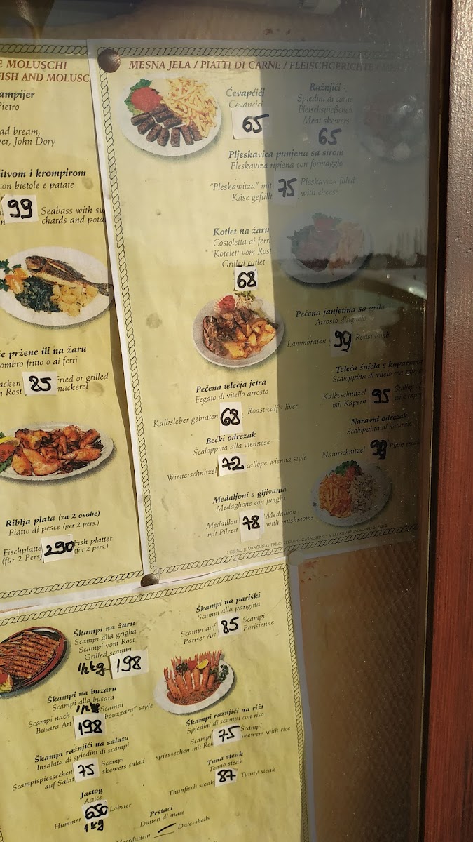 Menu Photo 8