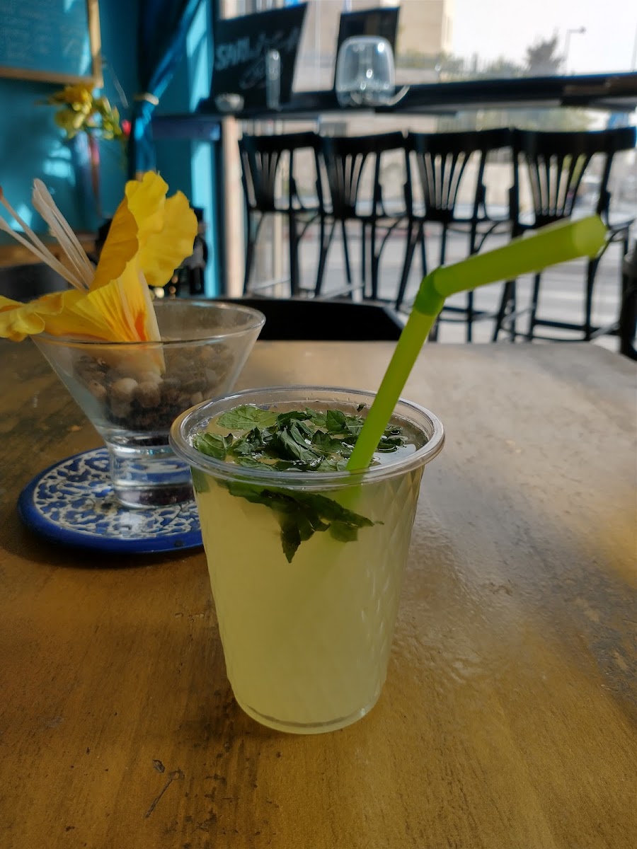 Sarwa Street Kitchen - Photo 8