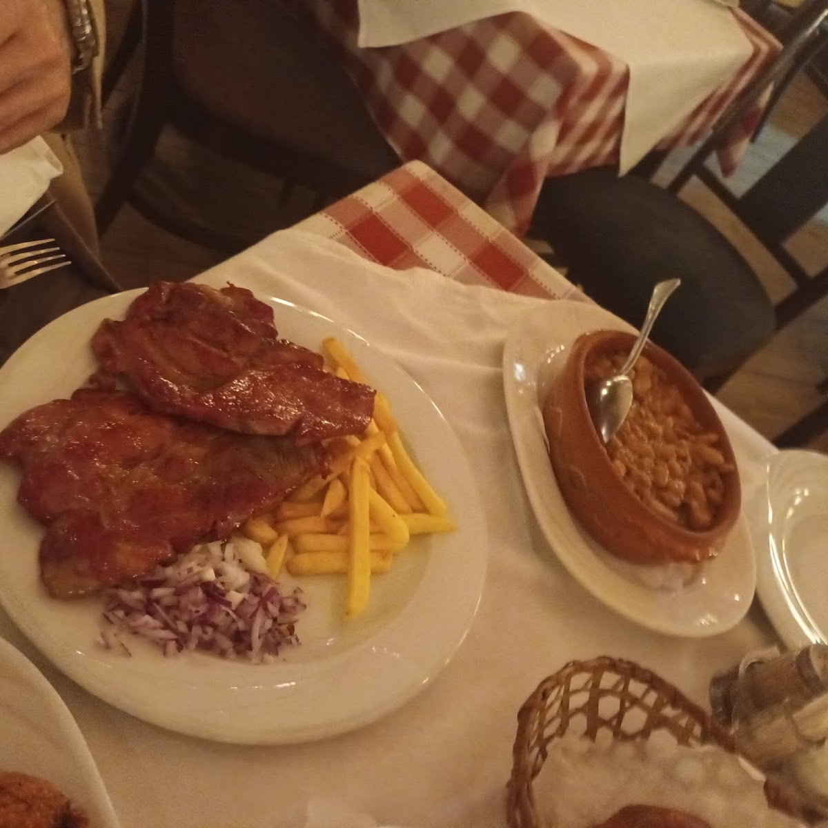 Srpska kafana - Photo 4
