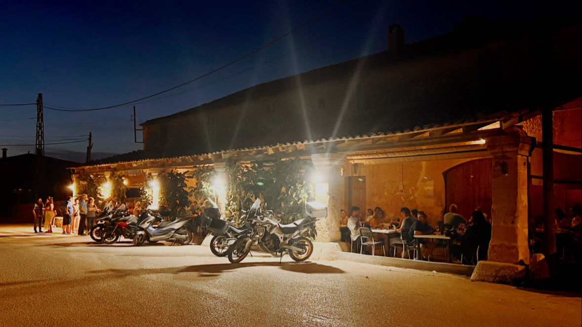 Bar s’Hostal - Photo 3