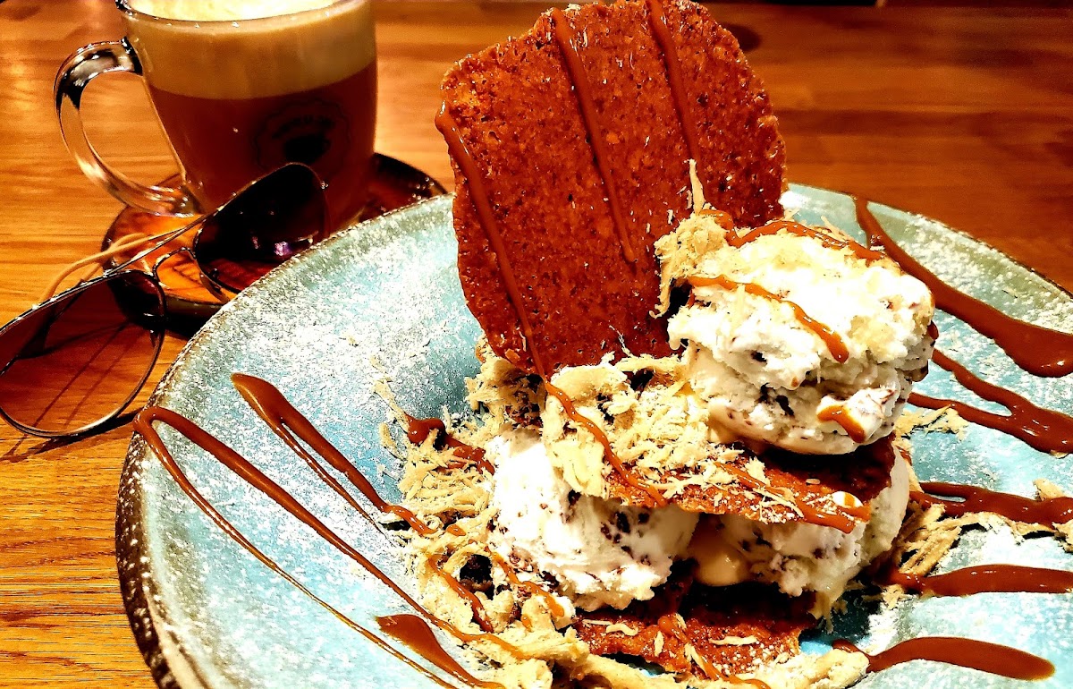 Story Garden Cafe - Photo 3