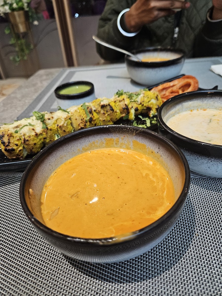 Aumika - Pure Veg Restaurant - Photo 7