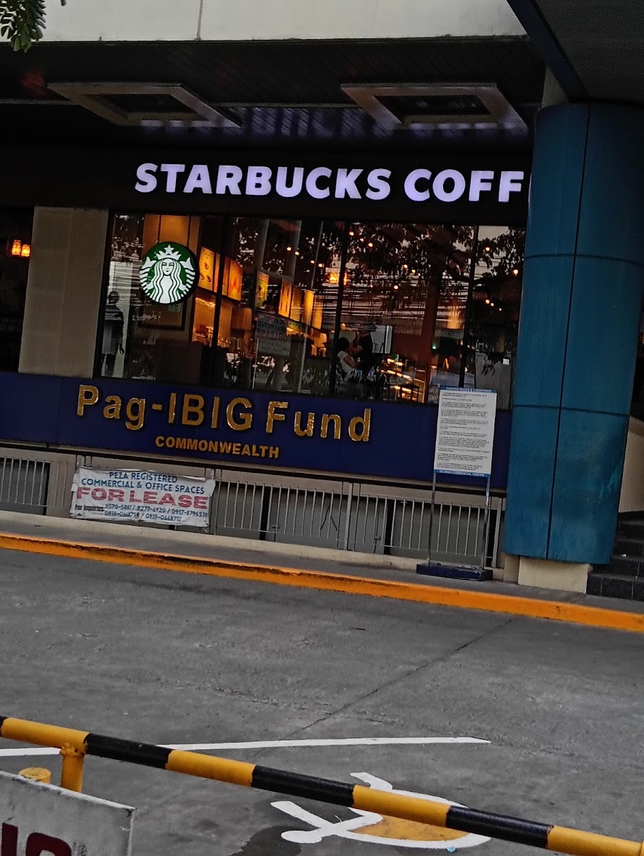 Starbucks Diliman Commercial Center - Photo 3