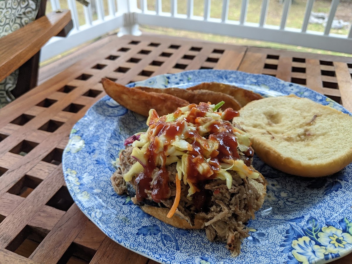 RICK'S NC BBQ - Photo 7