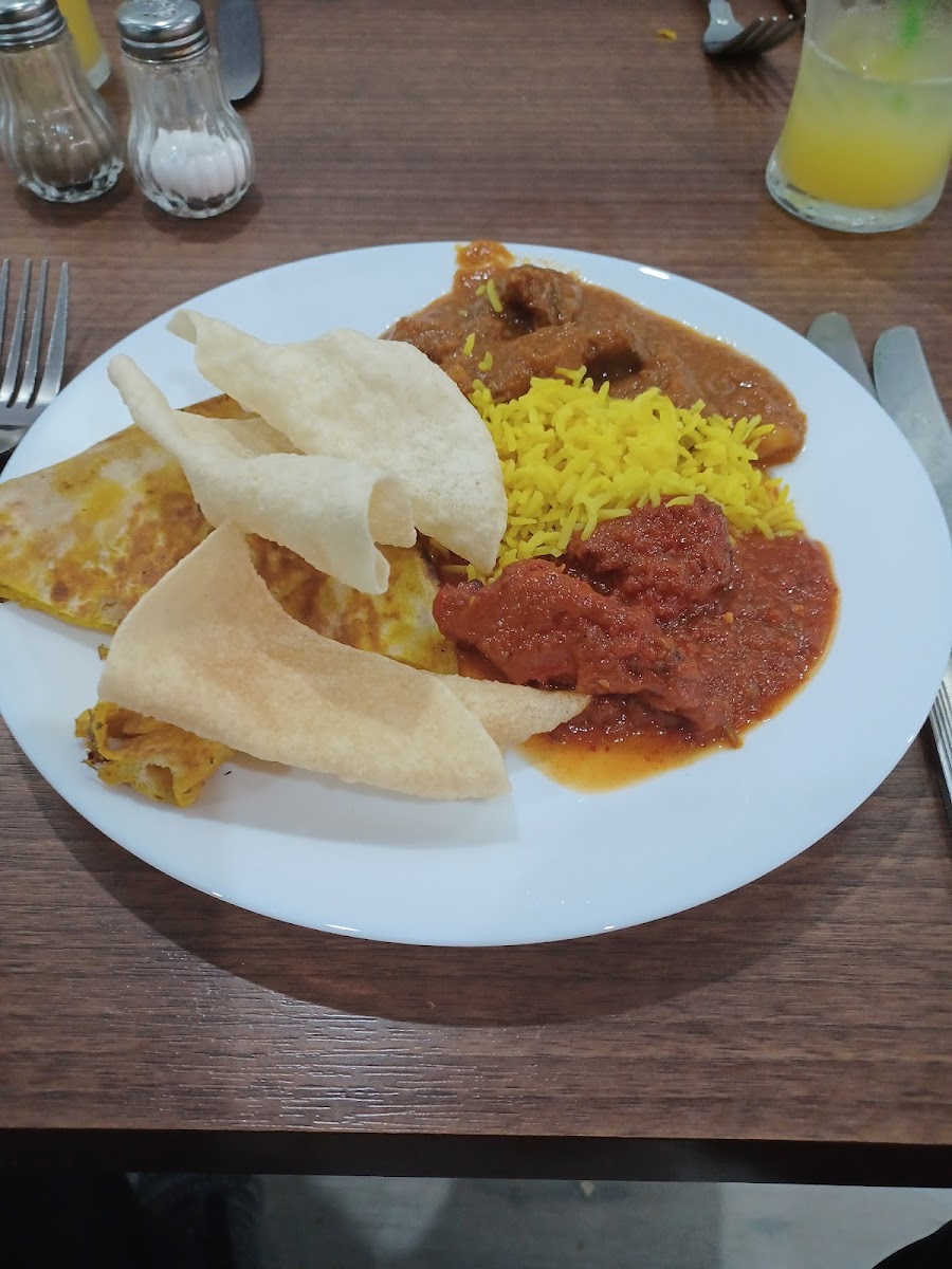 Booffi Village - The Buffet Restaurant - Photo 8