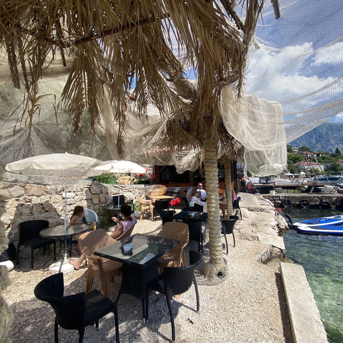 Mussels, Fish & Oyster Restaurant - Milos Grubacevic