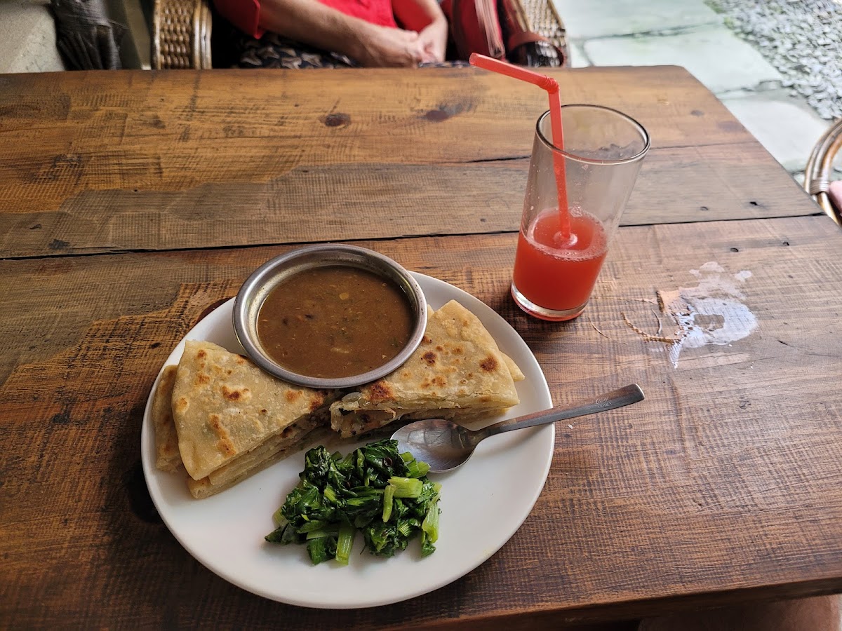 Ramsterdam Cafe - Photo 6