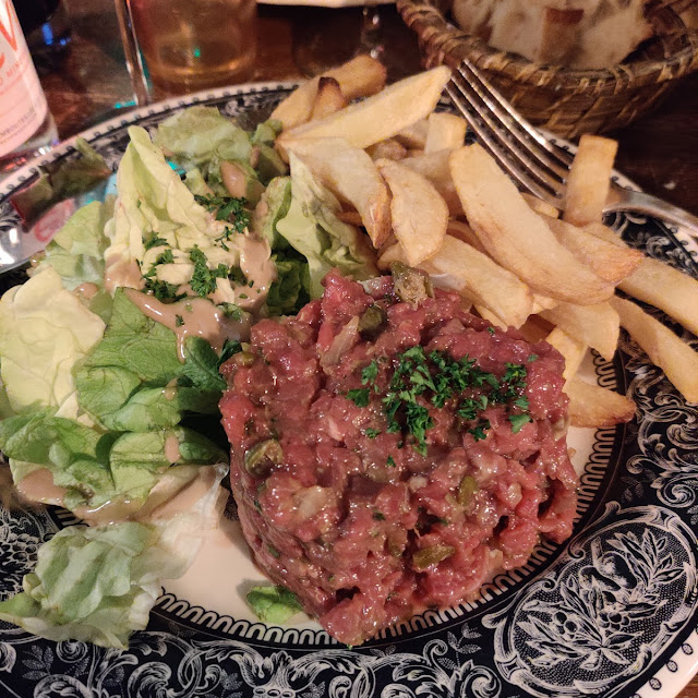 Steak Tartare de Bœuf Coupé Au Couteau