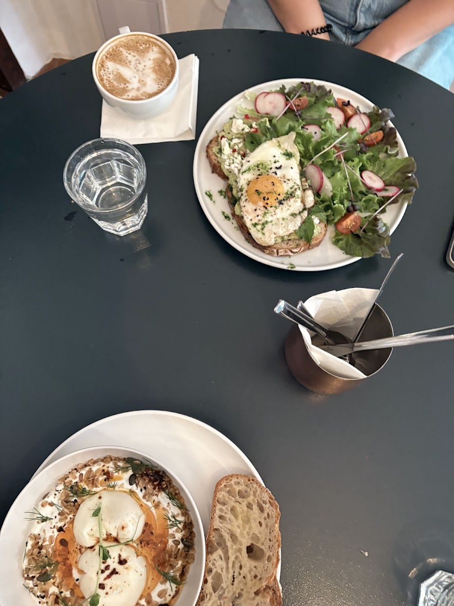 Masna 130 House&Cafe - Photo 3