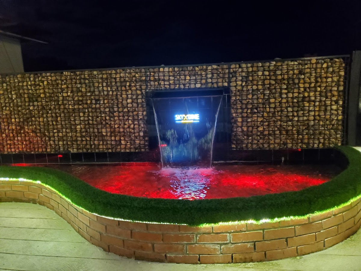 Sky Dine Restaurant - Photo 6