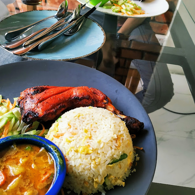 Tandori Chicken Mixed Egg Fried Rice from Set Manu
