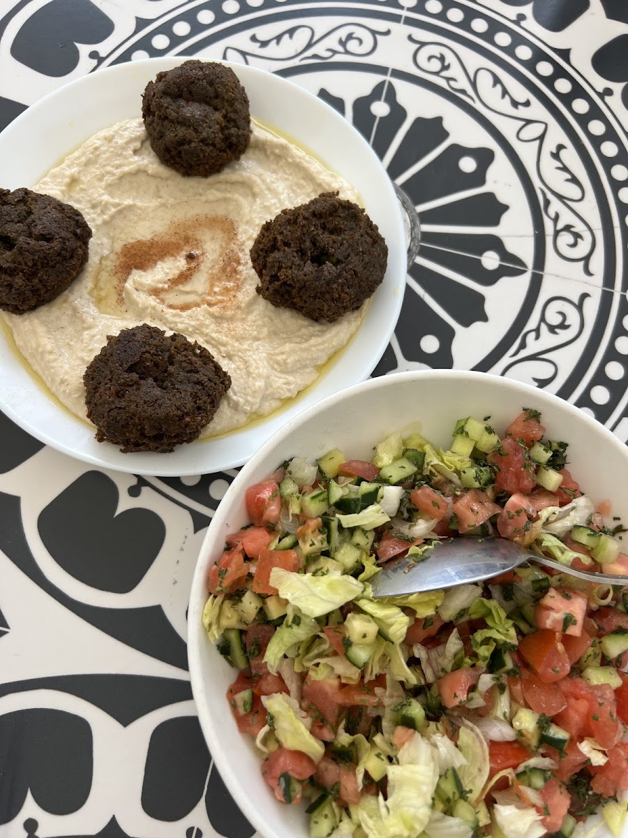 Mam's Best Food - Photo 1