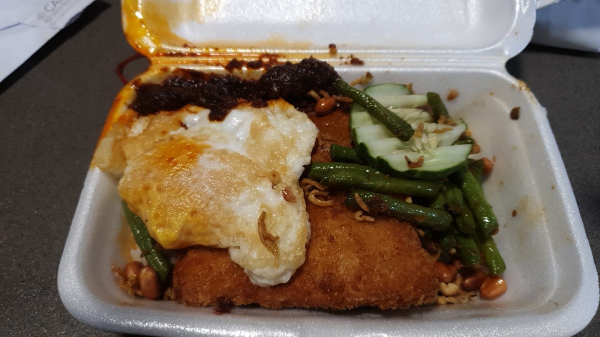 Ponggol Nasi Lemak Centre - Photo 9