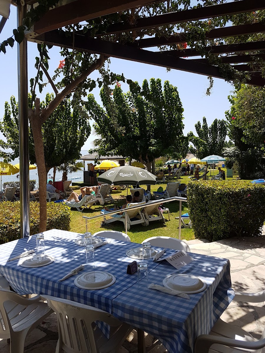 Sofroniou Beach Restaurant (Akti Sofroniou)