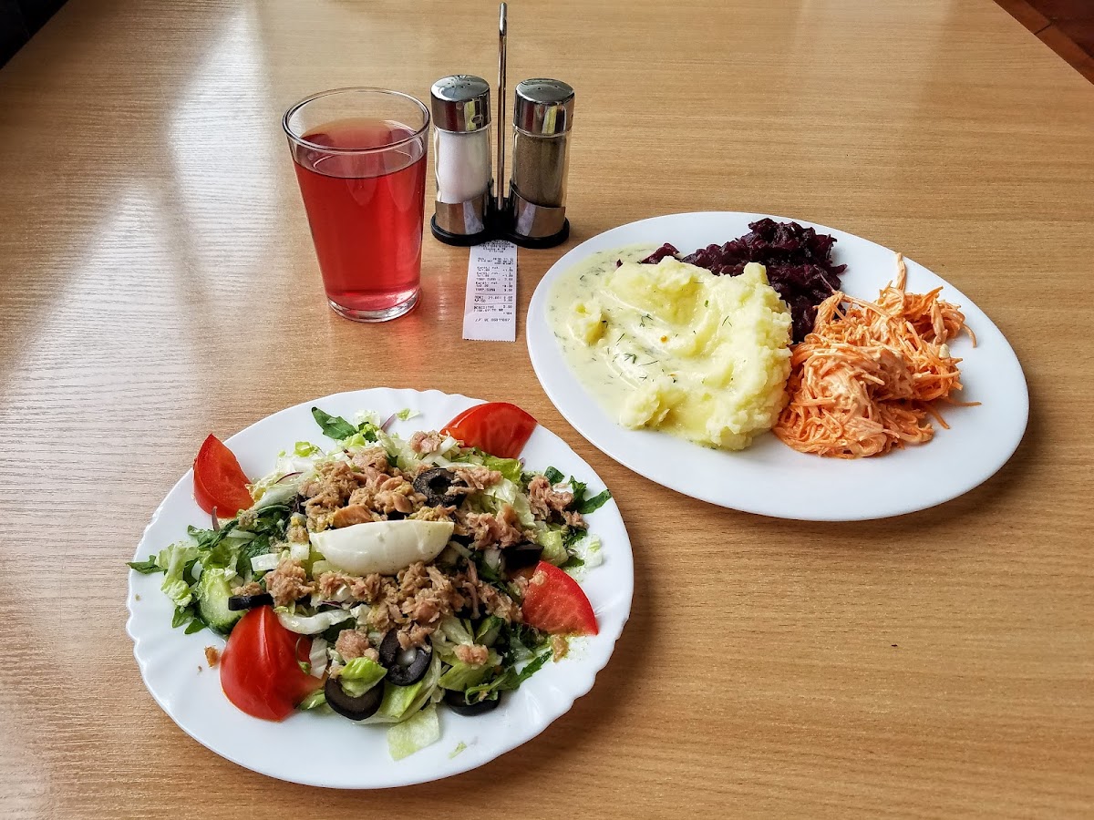 Canteen Albina - Photo 1