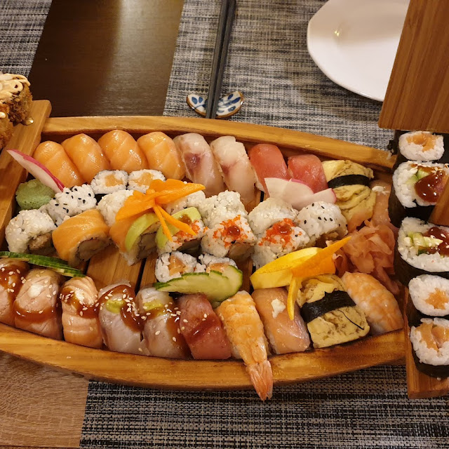 Sushi Boat