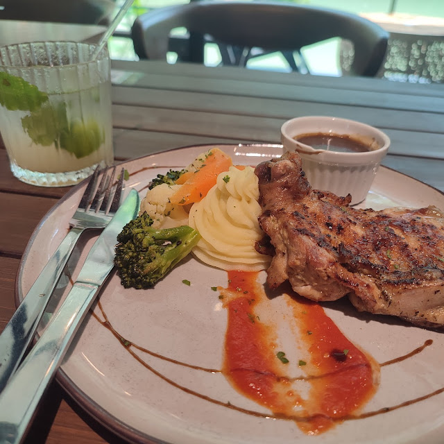 Grilled Chicken Chop