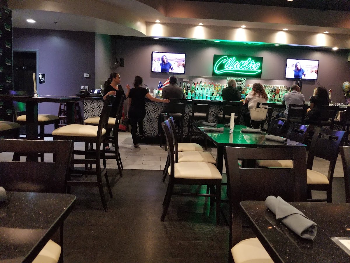 Nellys Mofongo Restaurant and Bar - Photo 2
