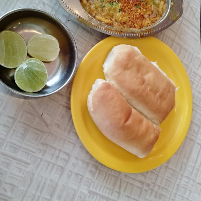 Misal Pav