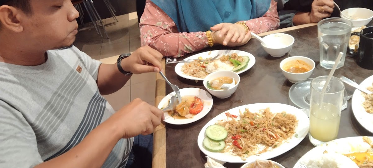 Johnny's Restaurant AEON Seremban 2 - Photo 5