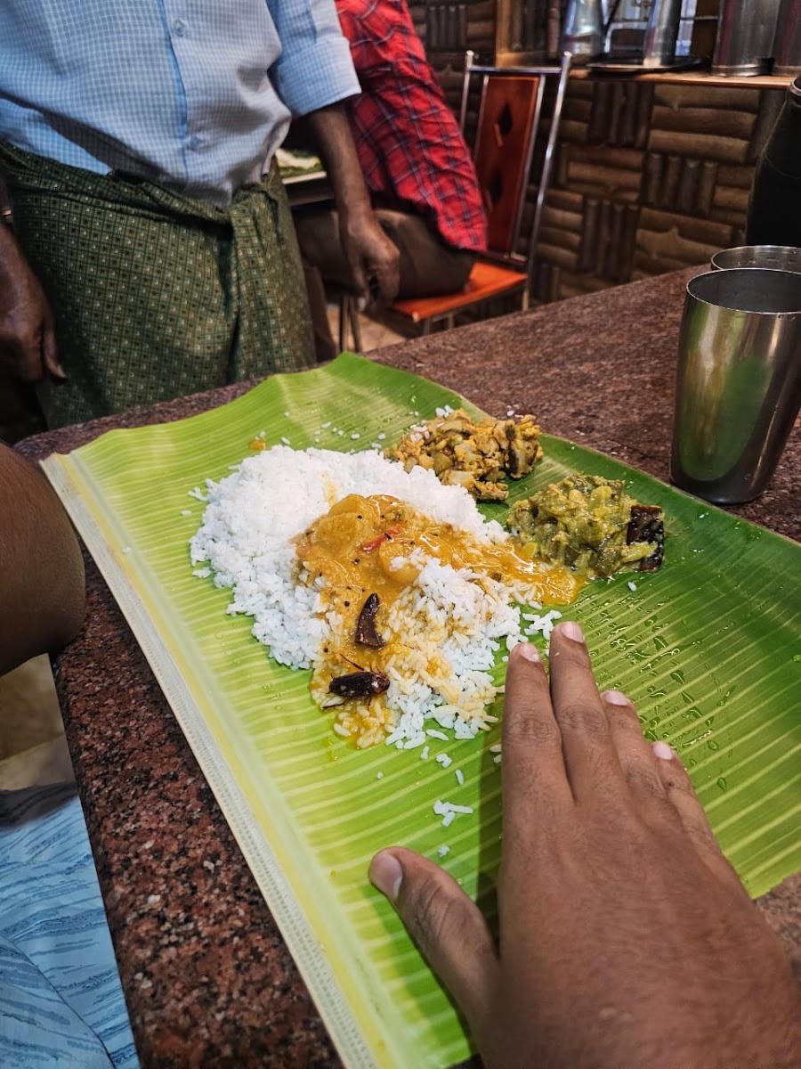 Sri Lakshmi Chettinadu Mess - Photo 5