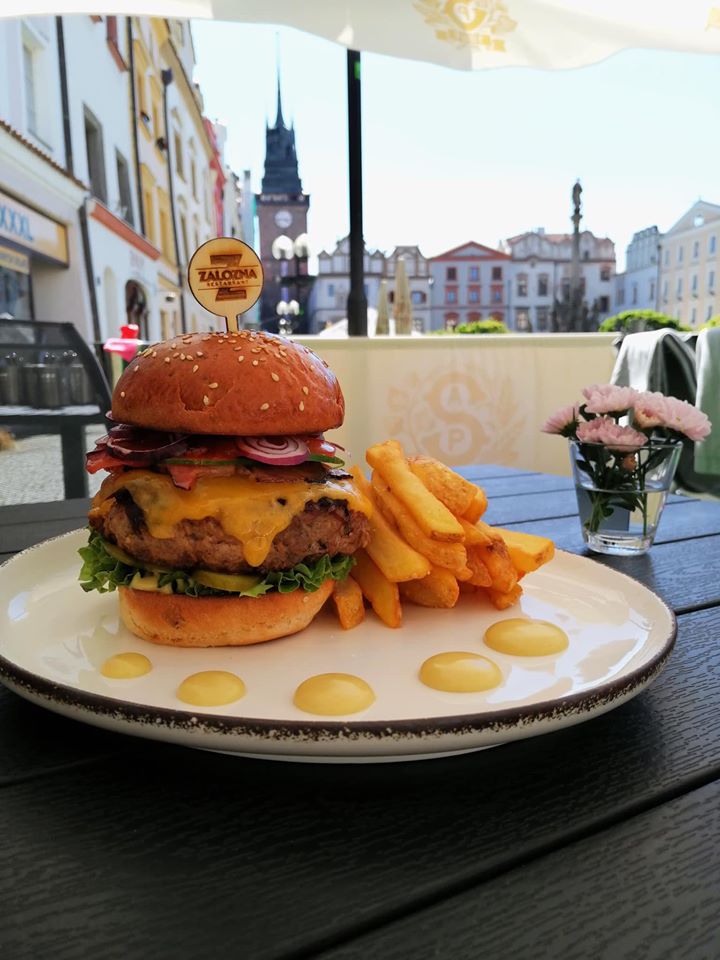 ZALOZNA Restaurant - Photo 1