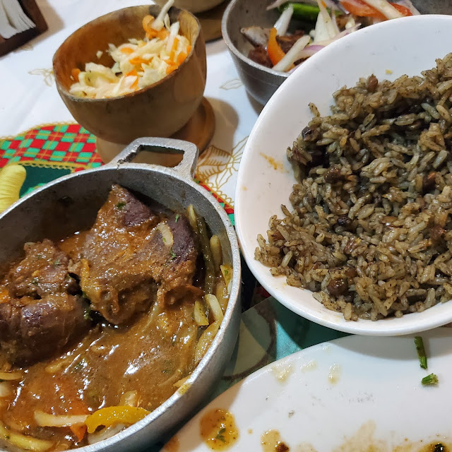 Chivo Festivo