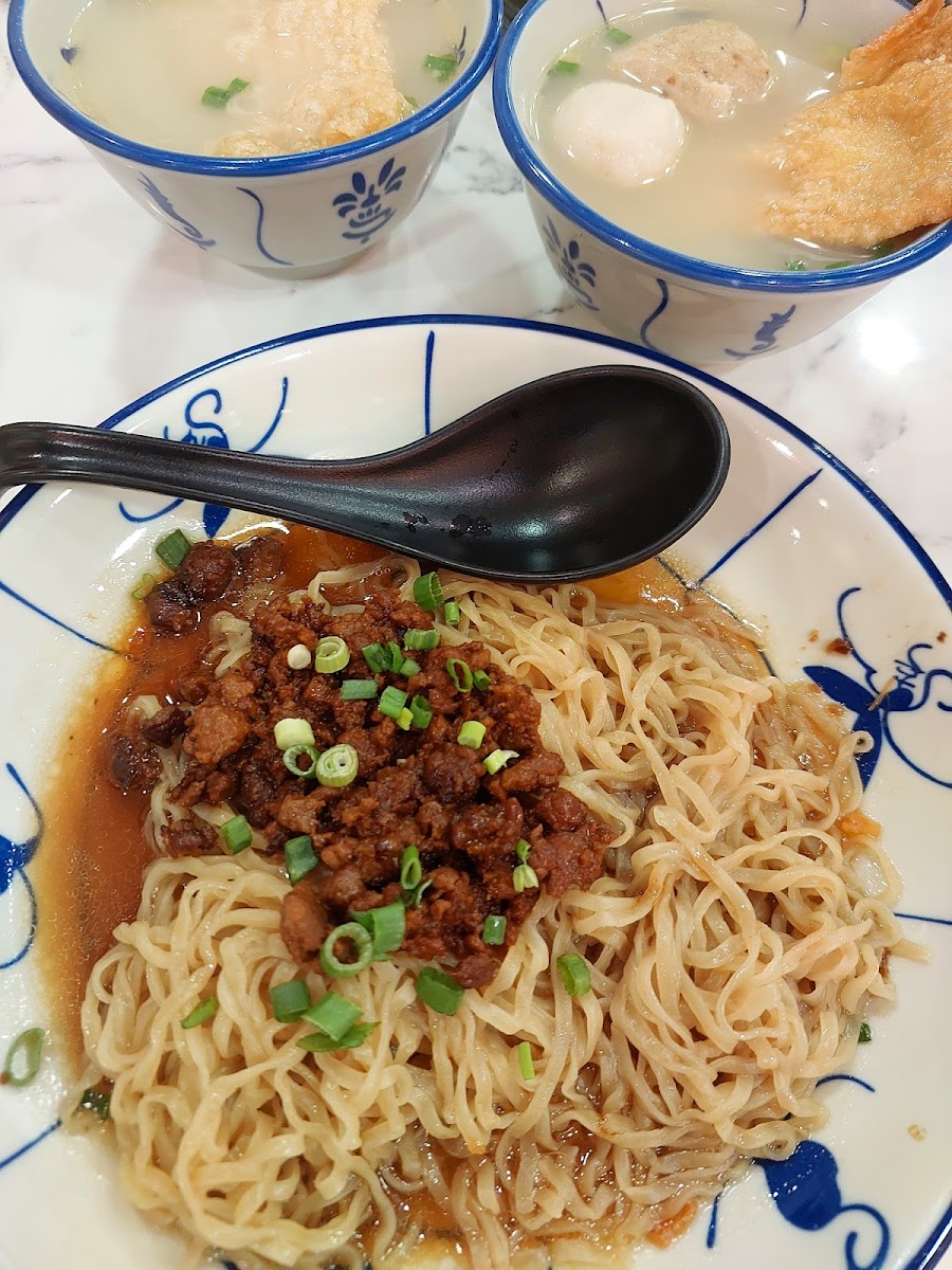 Yitcha Kawkaw Kopitiam @Kota Kemuning 壹茶浓浓咖啡店 - Photo 9