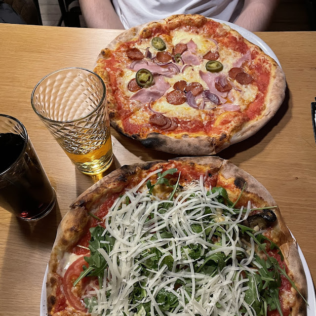 Pizza Napoli