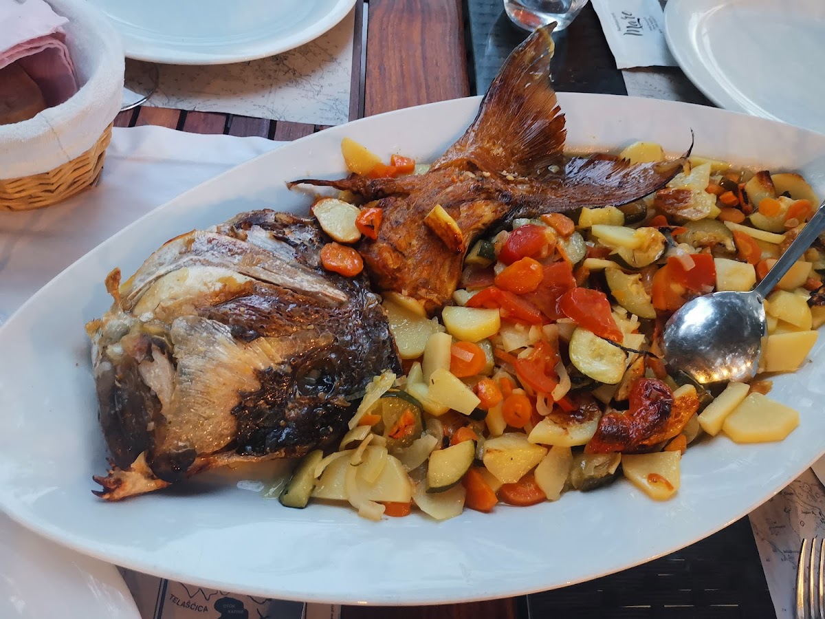 Šporka Mare Restaurant - Photo 7