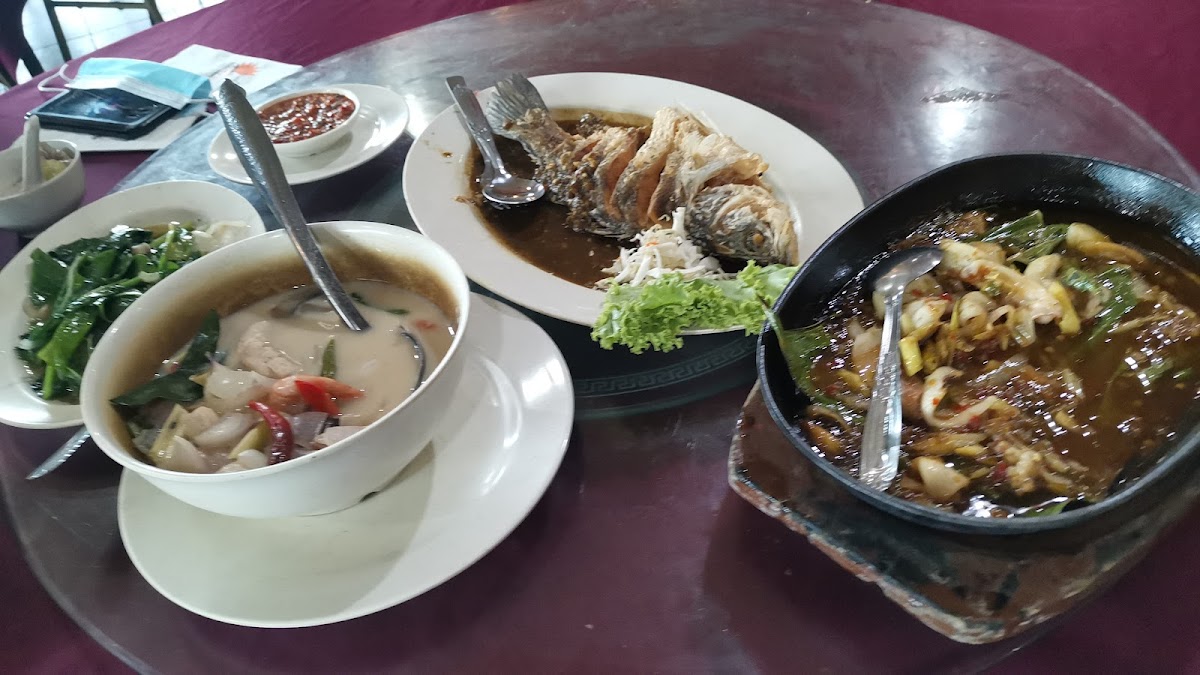 New Horizon Garden Restaurant - Photo 7