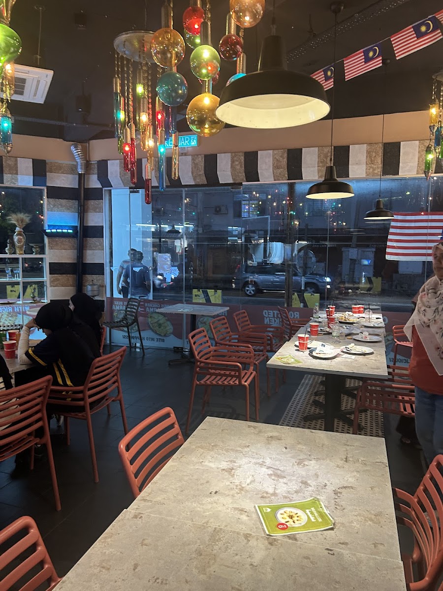 Berkat Madinah Restaurant شاورما البركة - Photo 2