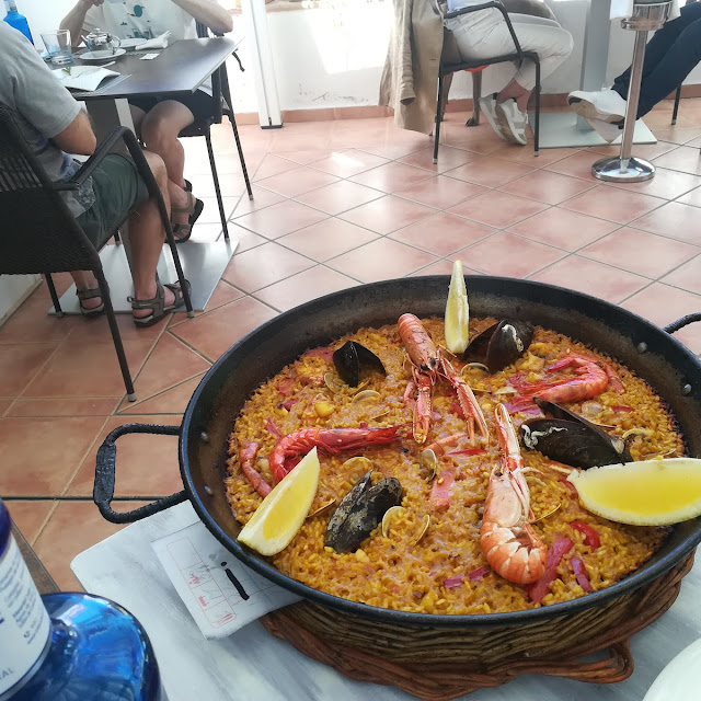 Paella Mixta