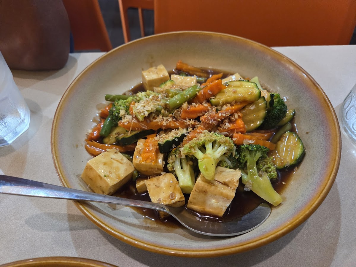 Glass House Thai Restaurant - Photo 2