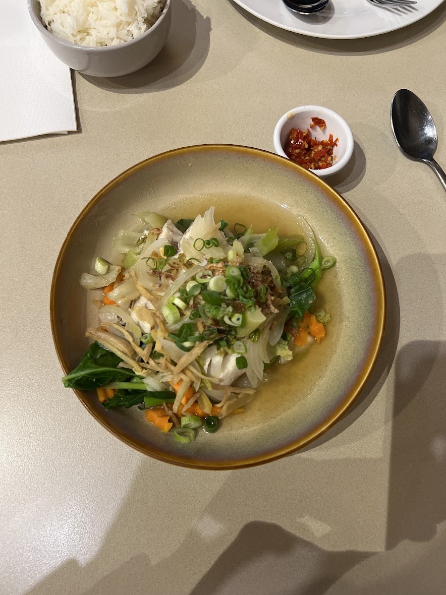 Glass House Thai Restaurant - Photo 5