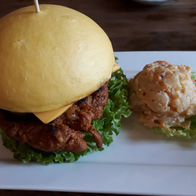 Honey Mustard Chicken with Pumpkin Bun