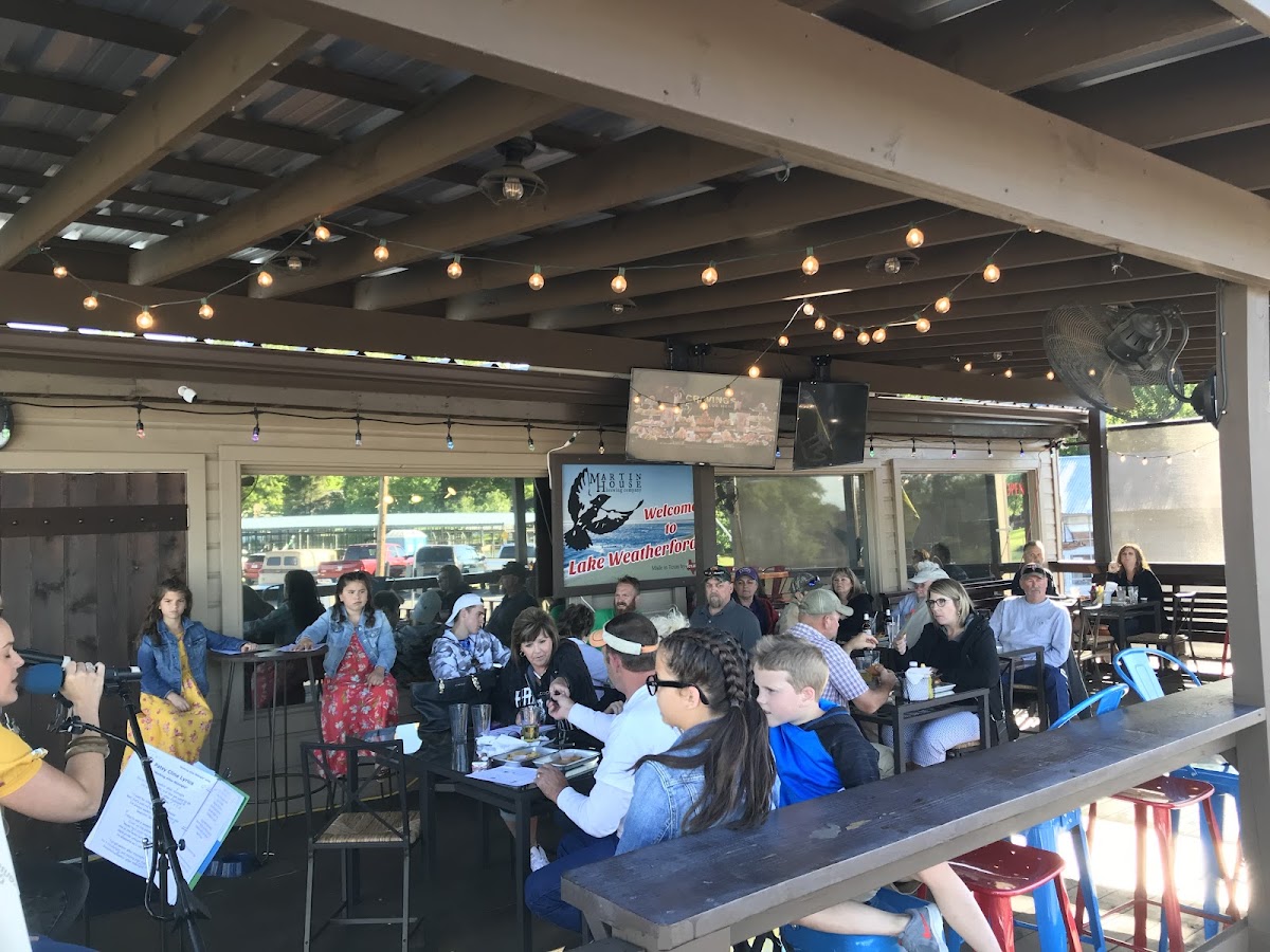 Tavern on The Lake - Photo 8