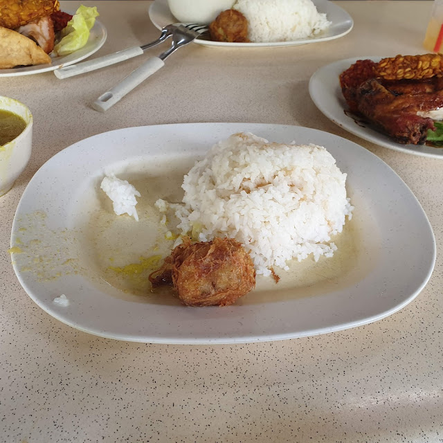 Nasi Ayam Penyet