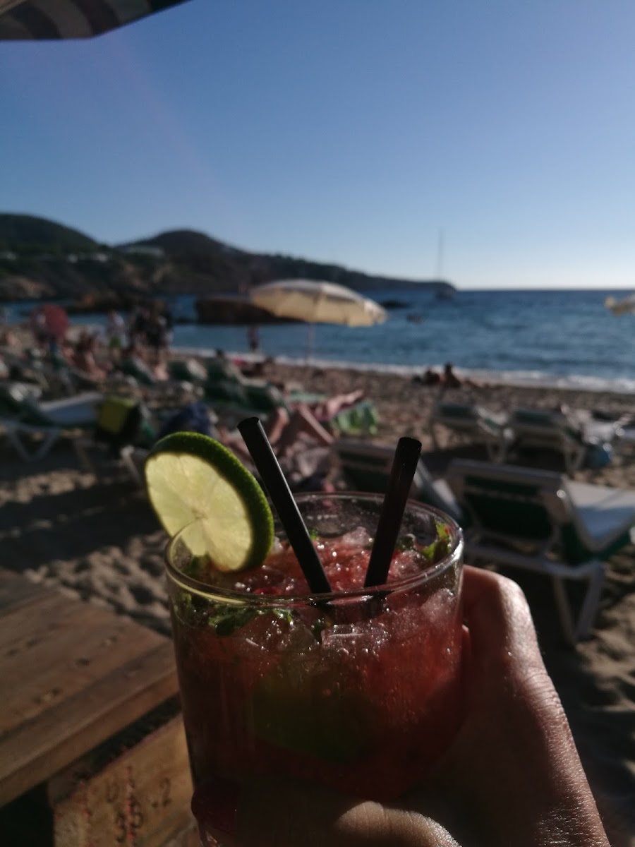 Chiringuito de Cala Tarida - Photo 5