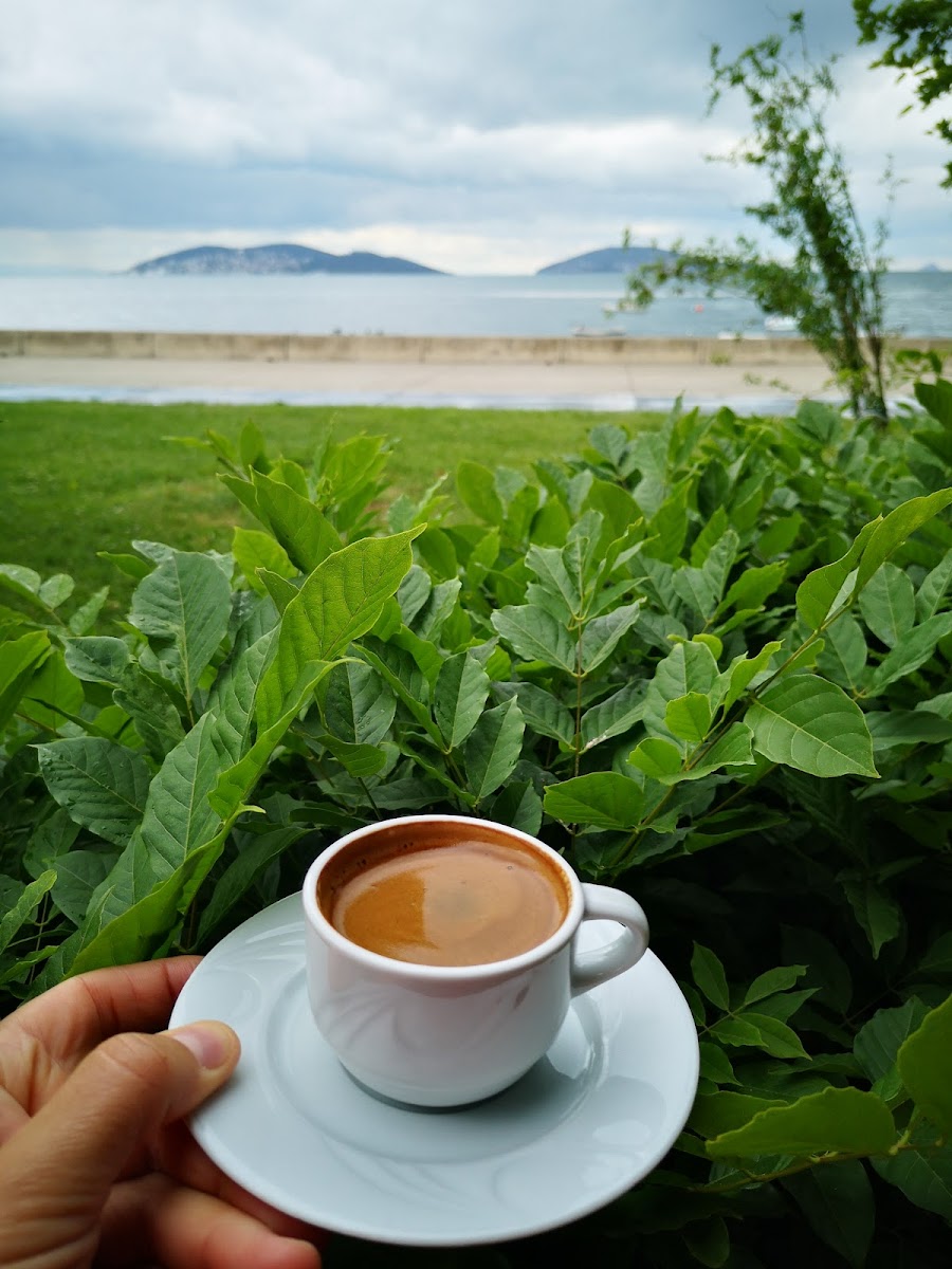 Tesaduf Cafe - Photo 4
