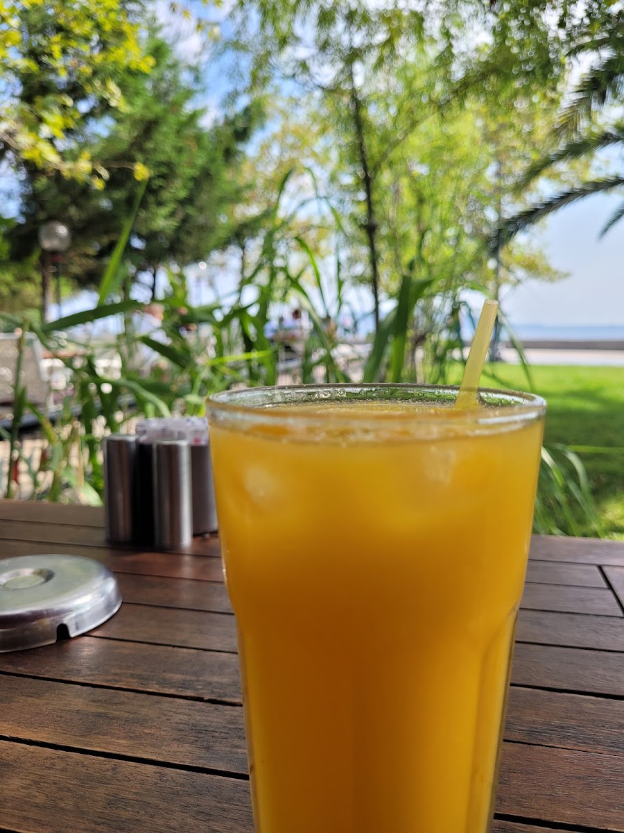 Tesaduf Cafe - Photo 8
