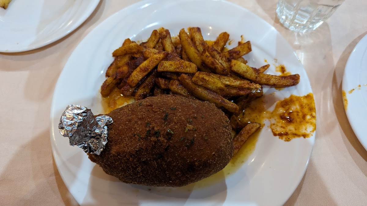Stavrose Restaurant - Photo 4