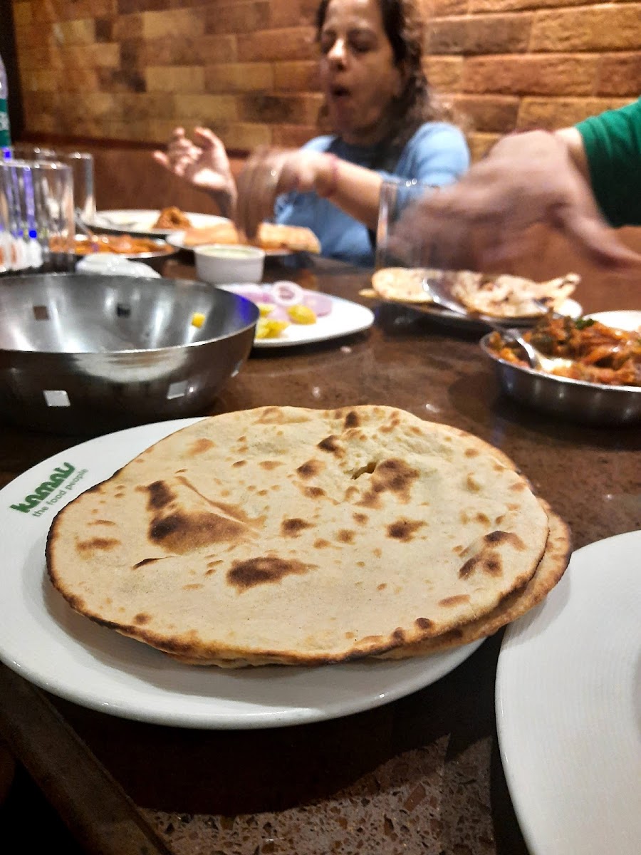 Santoor Bar & Restaurant - Photo 4