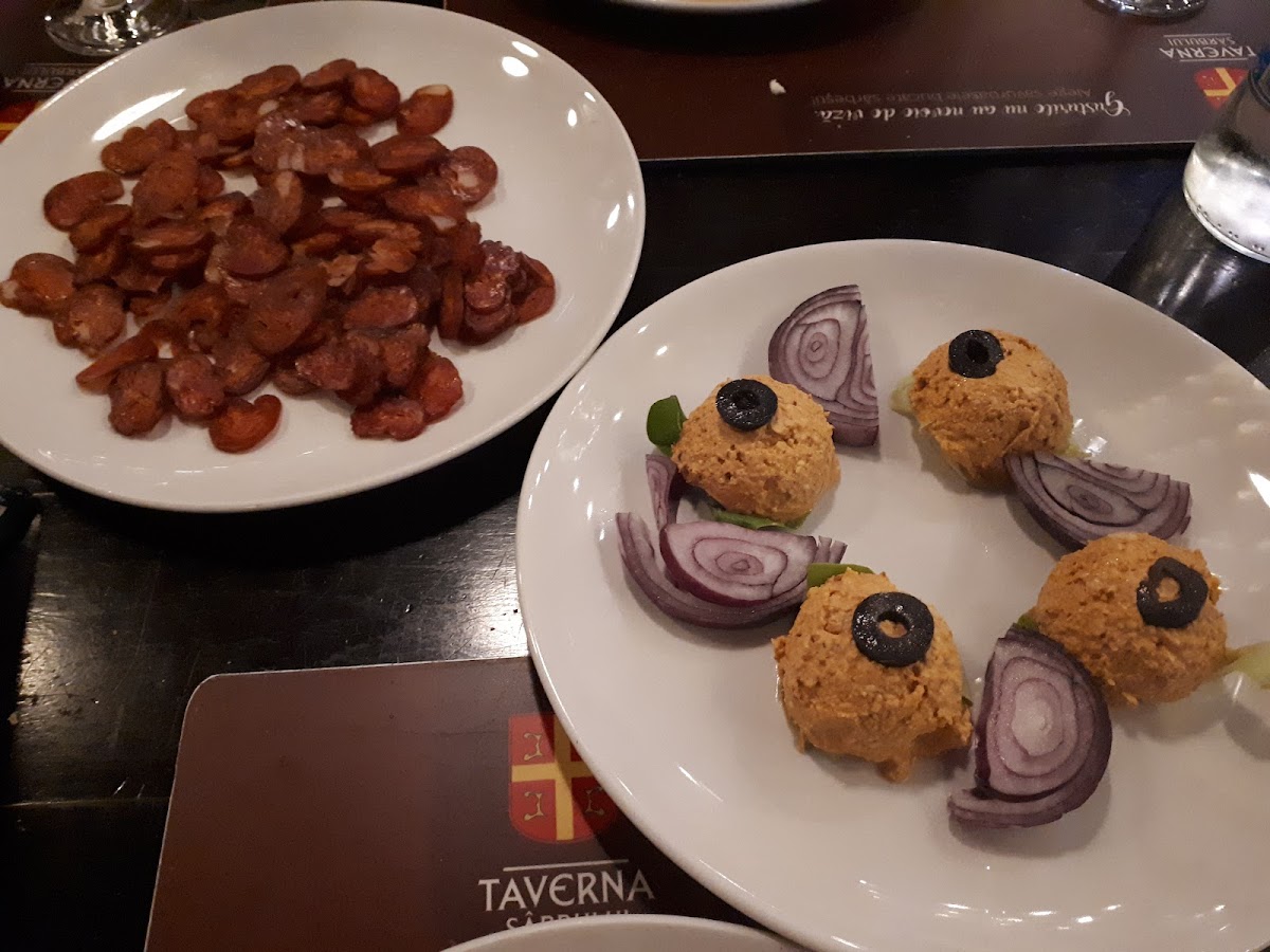 Taverna Sarbului - Photo 4