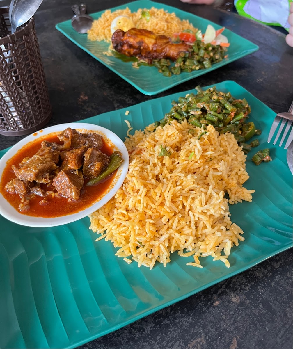 Fraser Hill Curry House - Photo 1